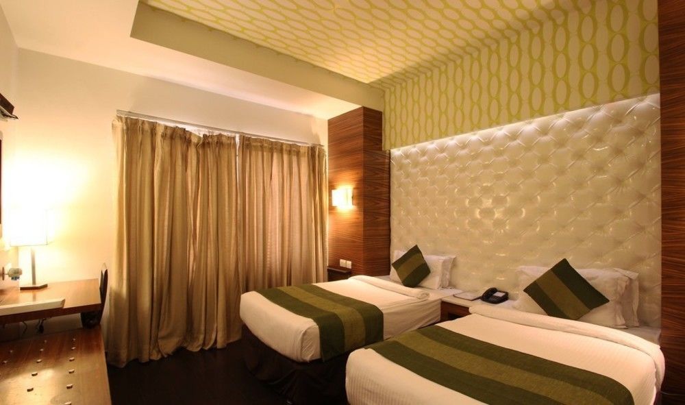 Hotel Ivory 32 New Delhi Ngoại thất bức ảnh