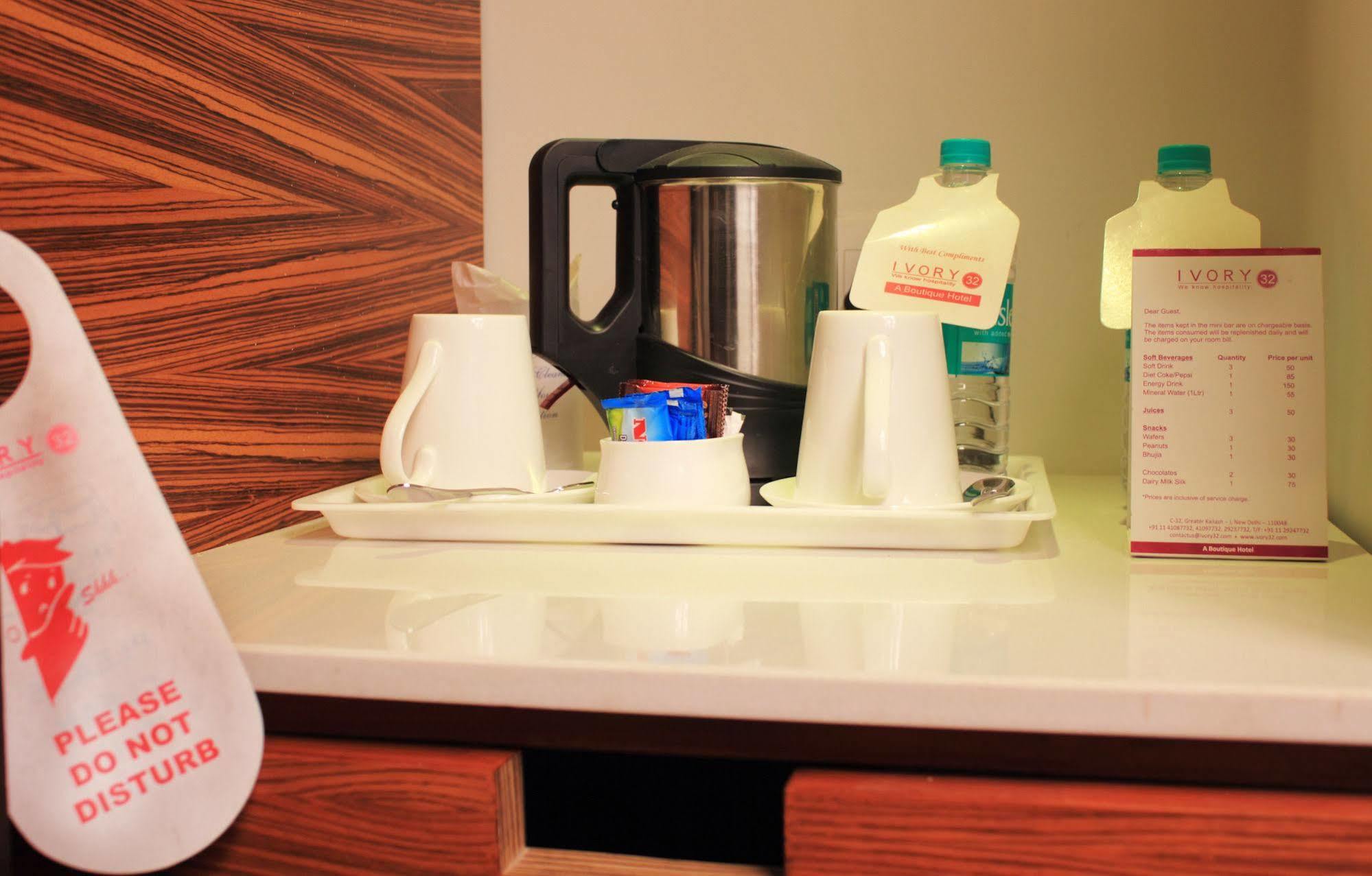 Hotel Ivory 32 New Delhi Ngoại thất bức ảnh